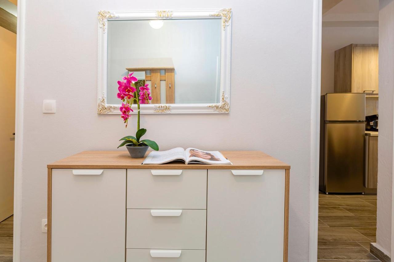 H&G Old Town Apartment Korfu Dış mekan fotoğraf